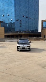 Резину жалко