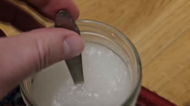 Я Обалдел, за 2 дня стебель у рассады жирный и крепкий! Рассада коренастая!