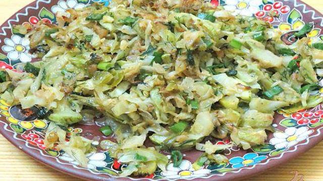 Гарнир из  молодой капусты и кабачка
