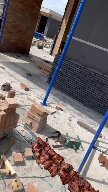 На стройплощадке,обед #shorts #стройка #baustelle #russlanddeutsche