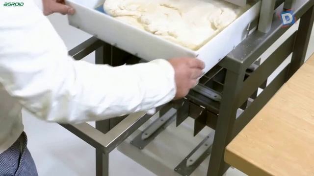 Режим холостого хода тестоделителя ножевого ручного cо сменными решетками для нарезки теста