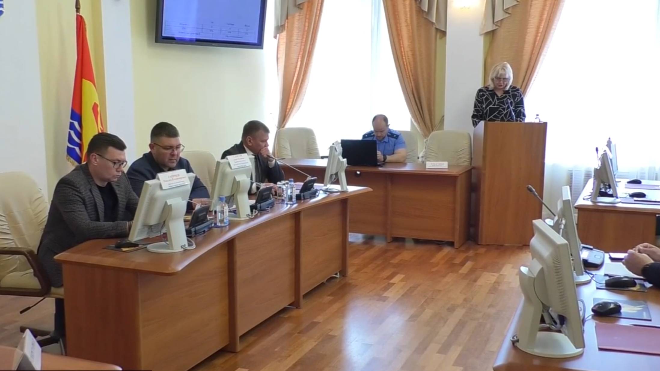 Полномочия Комбината зеленого хозяйства планируют передать департаменту ЖКХ