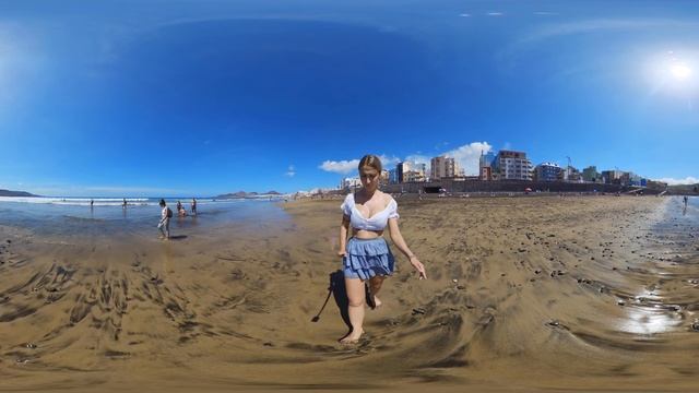 Прогуляйтесь со мной по пляжу Лас-Кантерас в Лас-Пальмасе, Гран-Канария. Beach in Las Palmas VR360°
