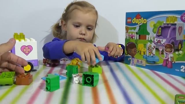 Miss Katy • Мисс Кейт - Katy and dad play with Lego