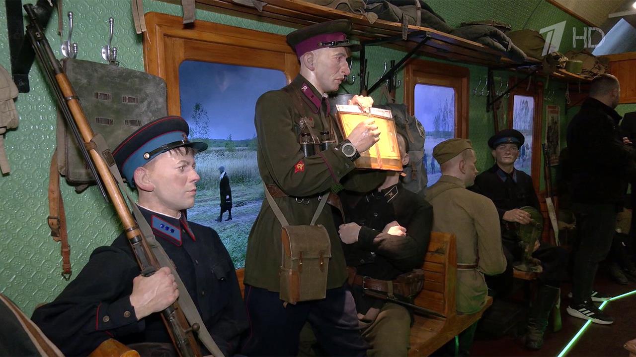 В Донецк прибыл передвижной музей "Поезд Победы"