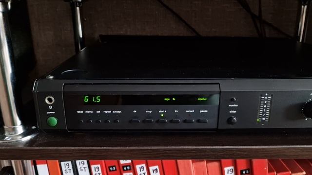 BRAUN C3 кассетная дека