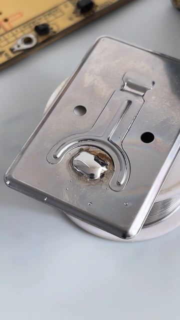 Expert Soldering with Stainless Steel Wire： Perfecting Aluminum, Copper, and Nickel Strip Joints