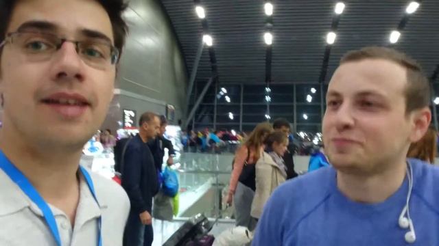 Волонтер говорит: Фестиваль закончился, английский не начинался