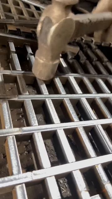 Building a Heavy-Duty Steel Mesh Fence and Drain Cover： Welding for a Perfect Fit