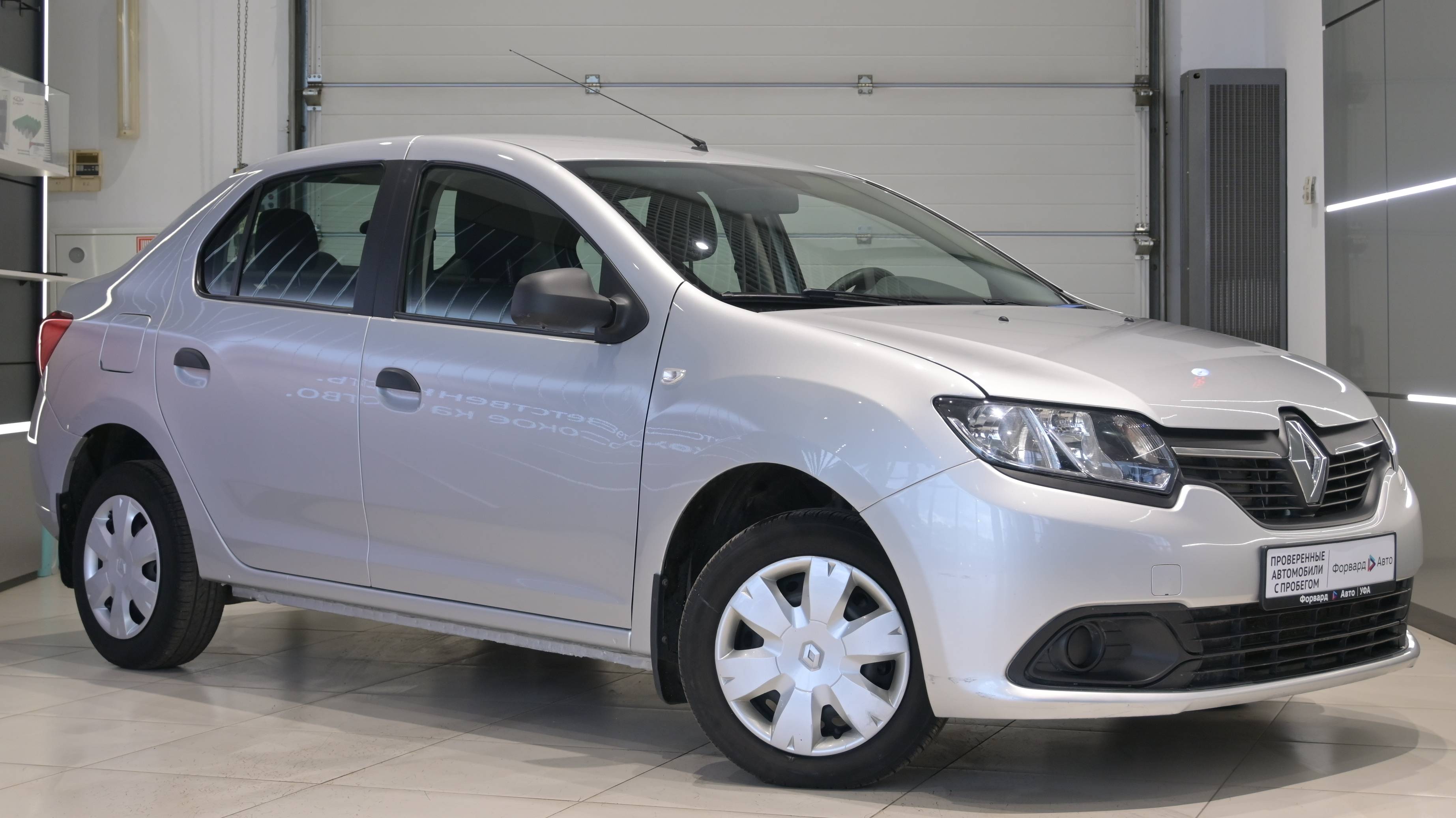 Renault Logan '2018 34079