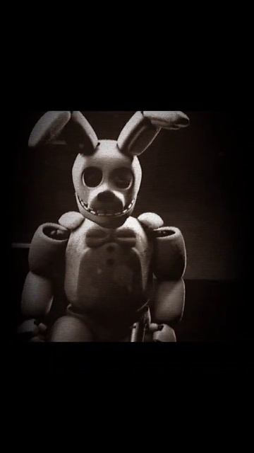 spring bonnie загнал детей в комнату в технической обслуживаний