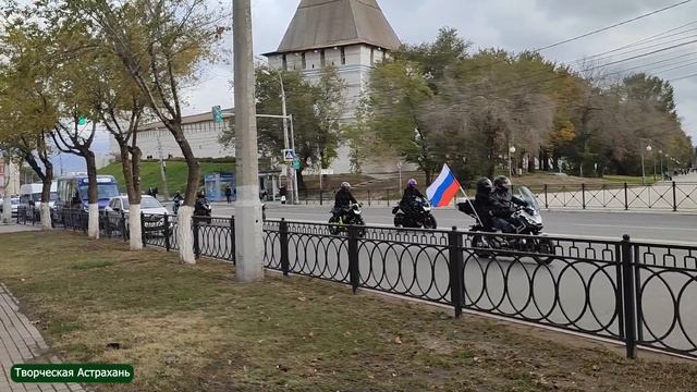 Движение мотоколонны по ул.Боевая/Адмиралтейская.Зак?