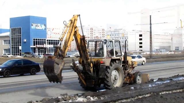 ЭО-2621 на базе ЮМЗ-6КЛ