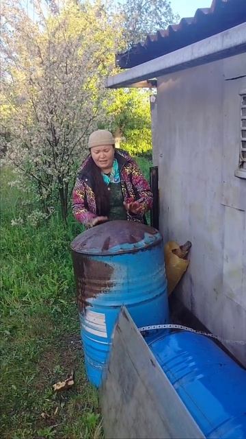 Когда творчество даже в огороде не отпускает!