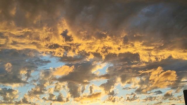 Потрясающее небо после дождя🌦️закат🌄