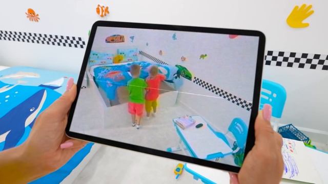 Влад и Никита - Крис строит и исследует секретные комнаты с друзьями