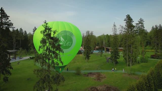 LES Art Resort празднует День рождения