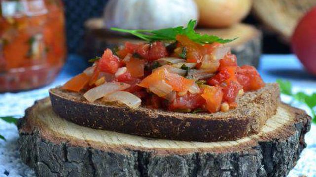 Соус Сальса из томатов на зиму