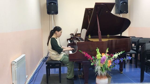 Л.Бетховен «Сонатина фа мажор», Тартыева Анастасия,10 лет