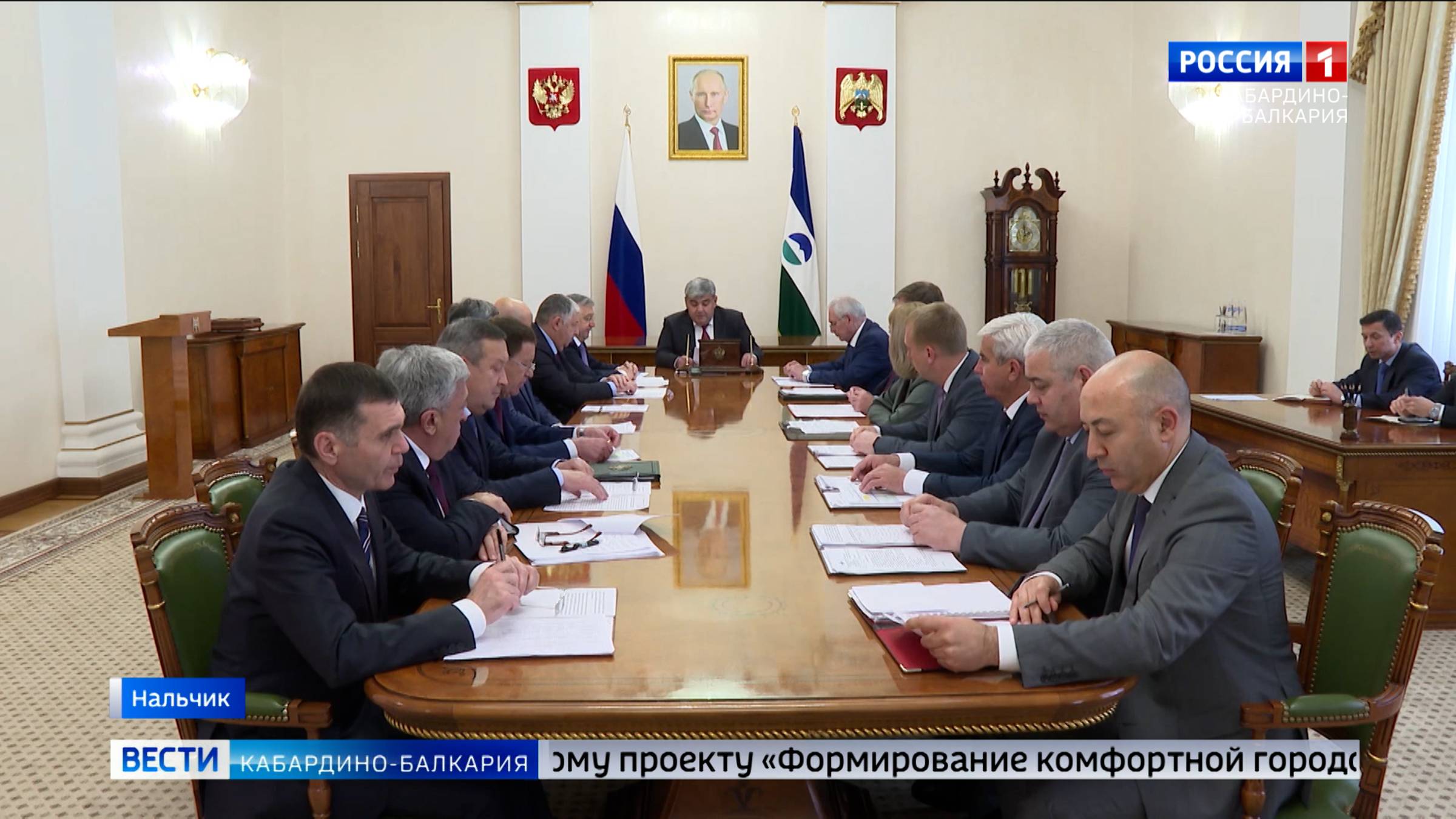 Глава КБР Казбек Коков провел муниципальный час