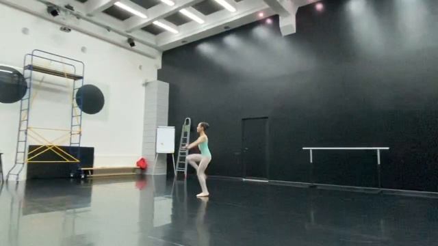 Журавлева Катя Grand Pas De Chat
