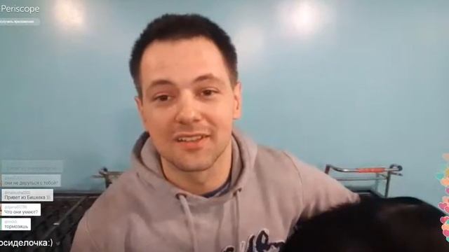 Дан Запашный с обезьянами.