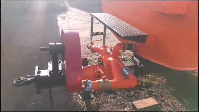 Поливомоечная тракторная цистерна самозакачка. Отличное состояние. Антикоррозионные технологии.