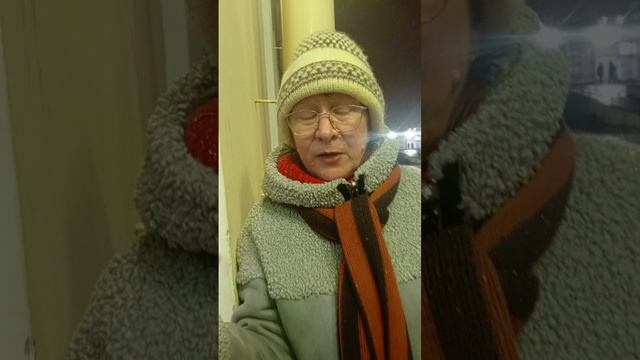 Елена проработала в МФЦ с 2010 года и нашла выход из матрицы РФ.