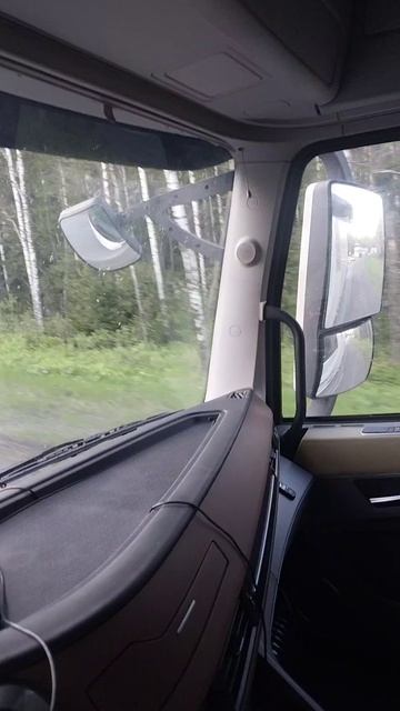 Уральские горы. Тяжёлый подъем. Снимаю и рассказываю вам, дорогие зрители, как родному человеку😻