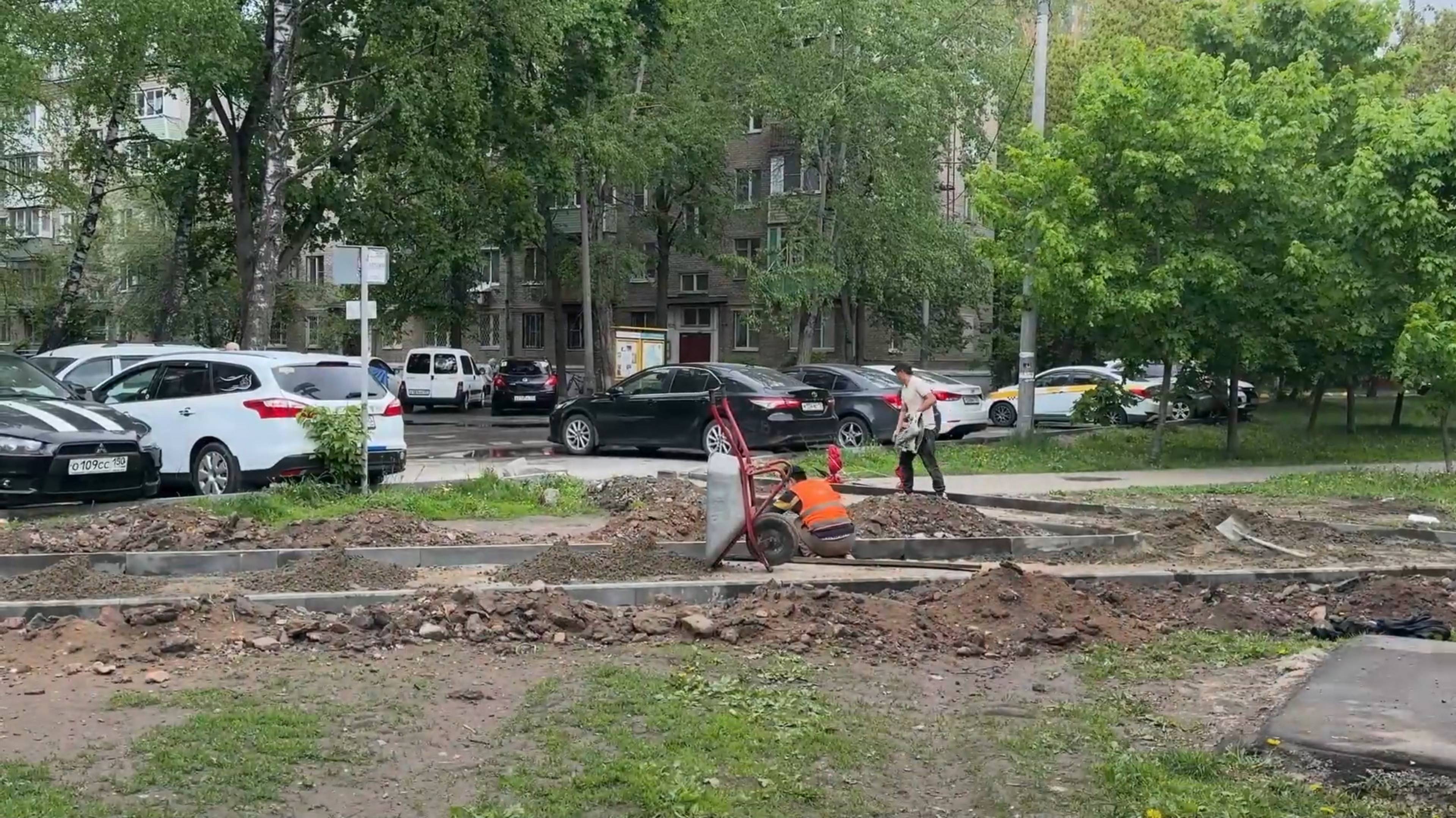 В Реутове идёт благоустройство дворовых территорий 22.05.2025