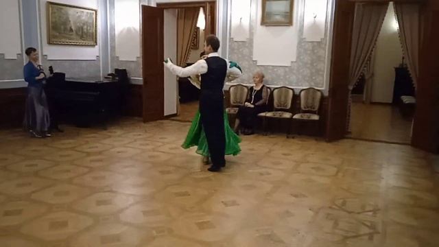Первый Вальс на Староновогоднем балу в усадьбе Немцев