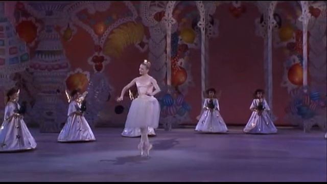 Чайковский. Щелкунчик. 09 Танец Феи Драже