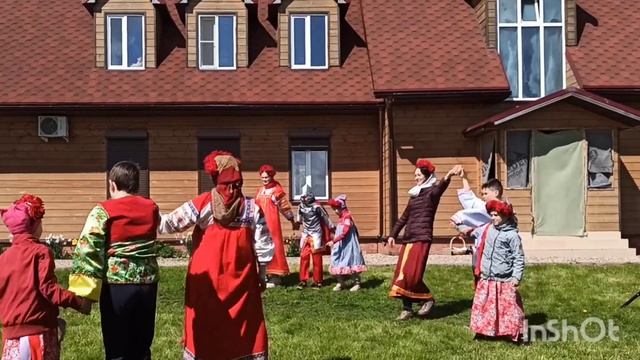 Танец Краковяк на праздник Пасхи.