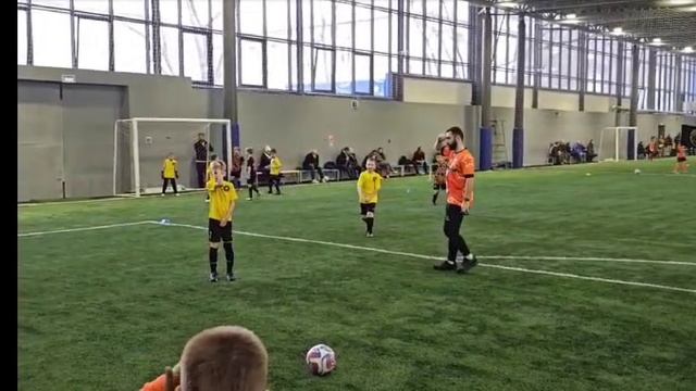 Я седьмой номер я играю за команду тигры vs комета.