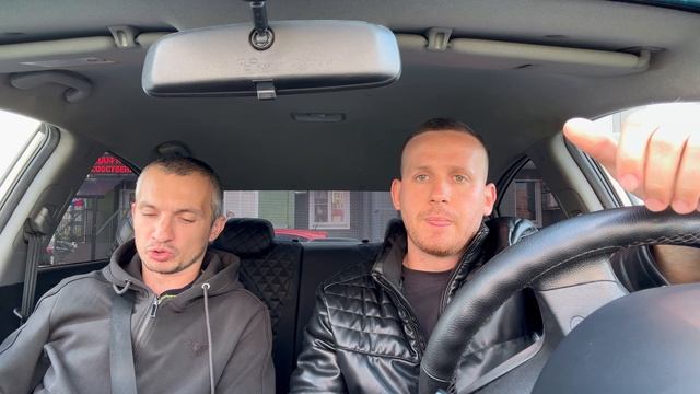 Как выгодно работать в Яндекс такси на своем автомобиле в 2025 году или аренда? Можно ли заработать?