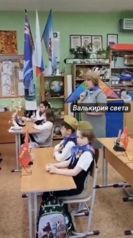 VID_20250522_210321_210.mp4