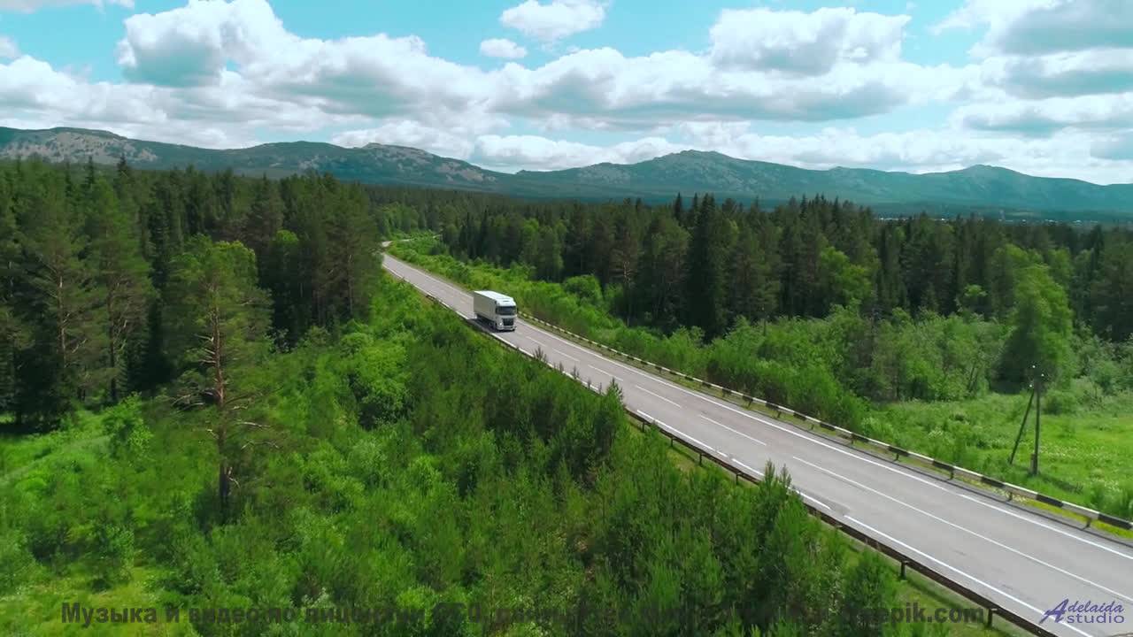 Посмотри на поля под этот саунд - Sunday Train -- G. H. Everetts -- looks at mountains