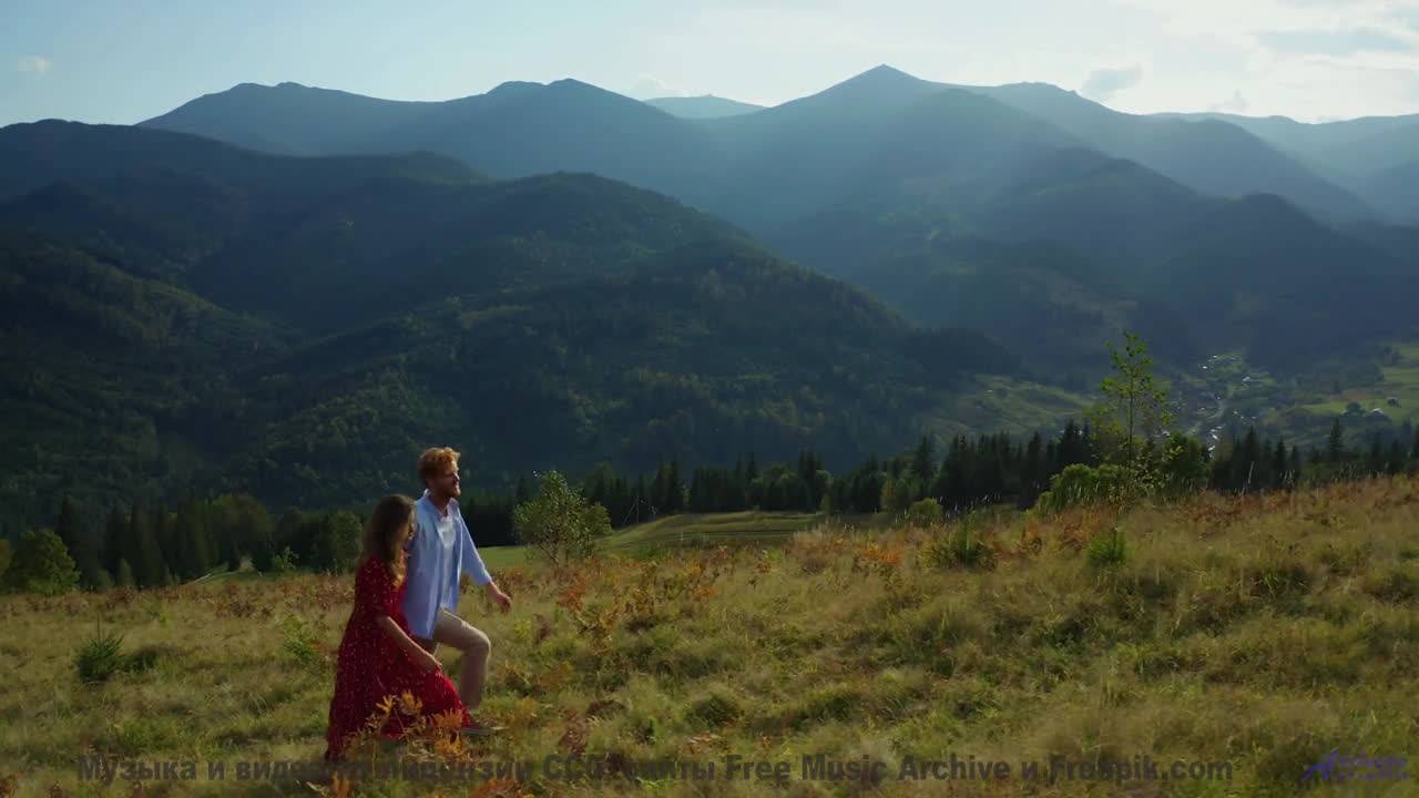 Музыка наполняет сердце звуками других миров - Love Male -- Quint Baker -- Psychic Catz Enochian Gir