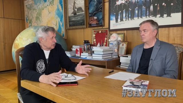 Космонавт Савиных, политолог Д`Артамон и китайцы