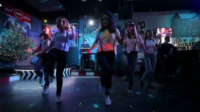 Выступление учеников группы ДЕНСХОЛЛ новички (DANCEHALL) 
