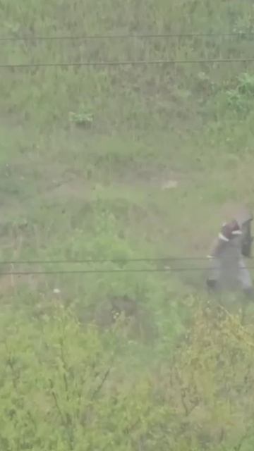 Во Владимире вместо подземного перехода ходят по трубе