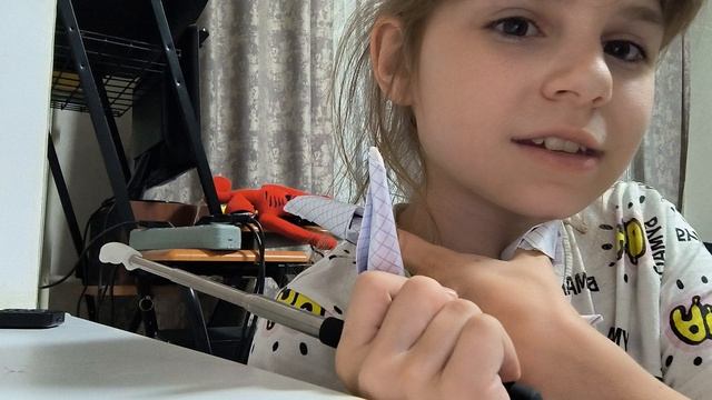 дурацкая маникюрщица сделала ужасный маникюр 😡
