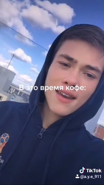 ВООБЩЕ ОЧЕНЬ СМЕШНОЕ ВИДЕО СОВЕТУЮ ПОСМОТРЕТЬ РЖАКА ПОЛНАЯ
