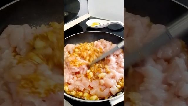 #Кабачковые лодочки с куриным филе и сыром, очень вкус?