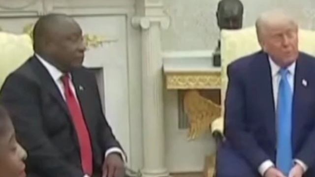 Дональд Трамп отчитал президента ЮАР Сирила Рамафосу из-за притеснения белых в ЮАР.