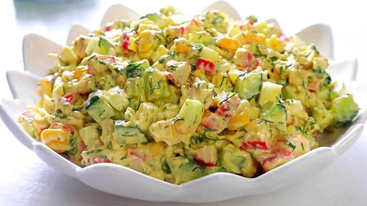 Салат с Крабовыми Палочками "МОРСКОЙ КАПРИЗ" - Вкусный Салат с крабовыми палочками на Новый Год 2026