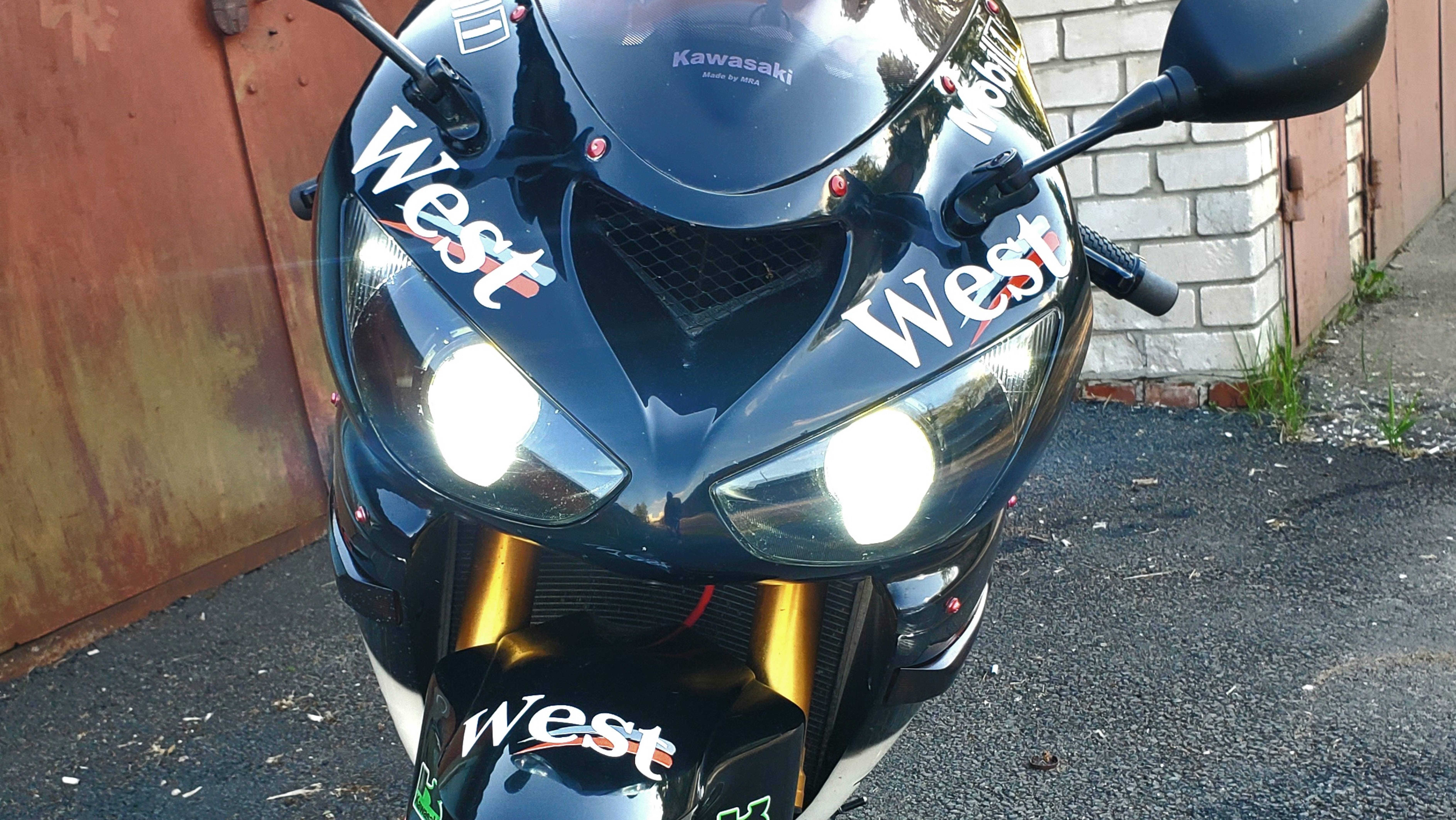 Kawasaki zx6r