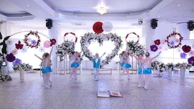 "Маленькая страна"_ анс."Confetti"_Молдова