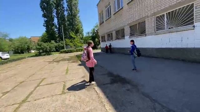 Побег со школы. НАС СПАЛИЛА УСАЧЁВА!!!!!!!