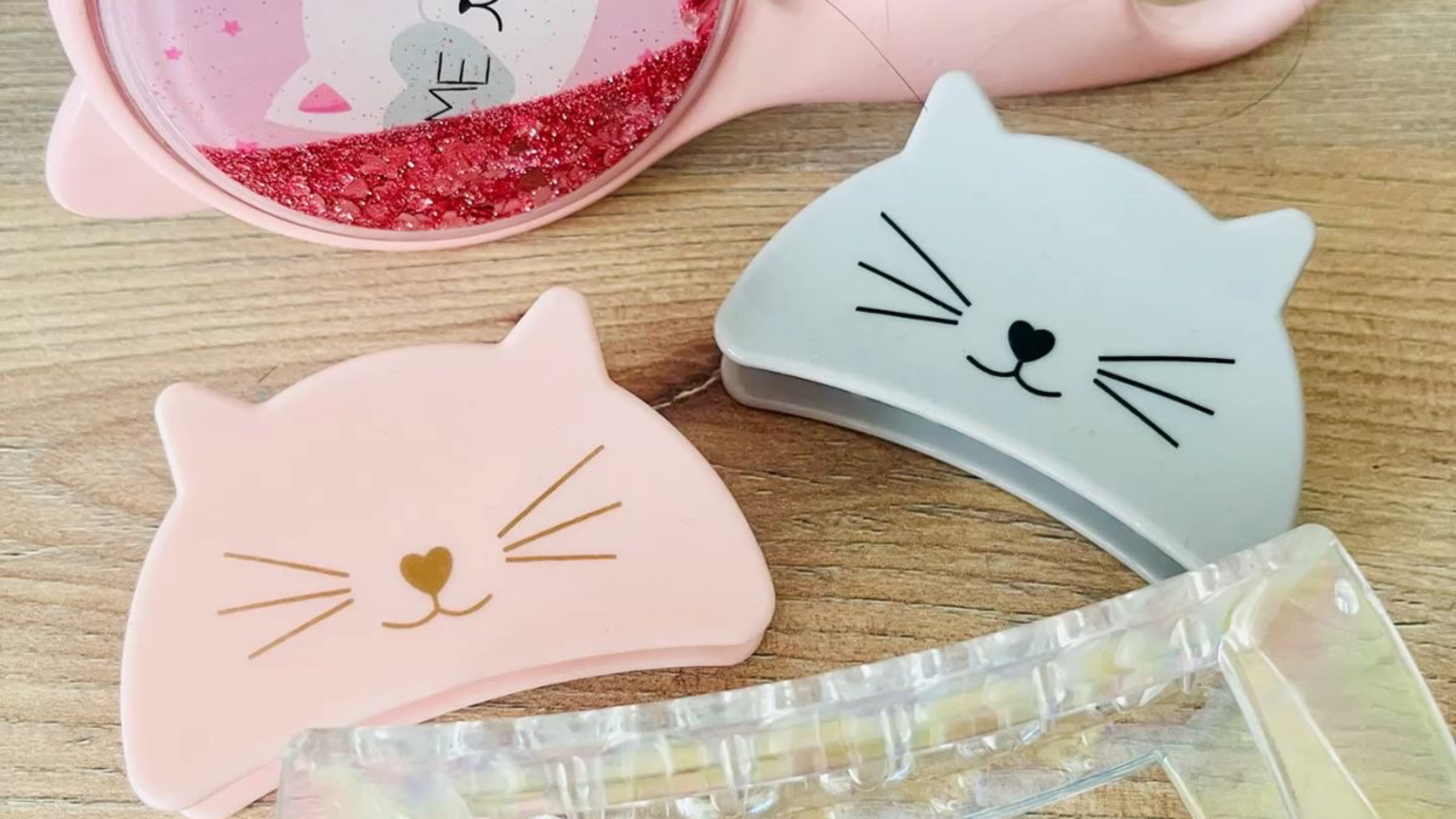 МОЯ ШКАТУЛКА💝🎀 ВСЯКИЕ КРАСИВЫЕ ШТУЧКИ💫 КРАБИКИ ДЛЯ ВОЛОС, НАКЛЕЙКИ КОТИКИ